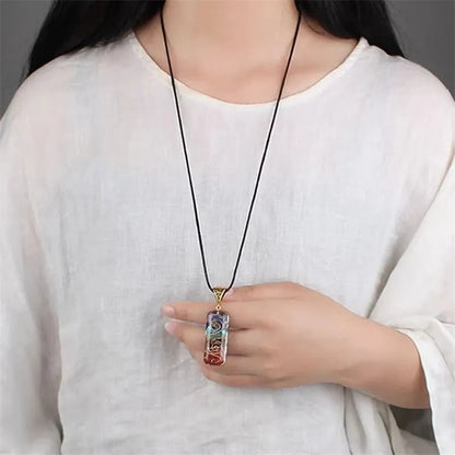 Retro Reiki Healing Energy Crystal Pendant Natural Stone For Yoga Meditation Spiritual 7 Chakra Jewelry Necklace Amulet - YUTANI RETRO TECH