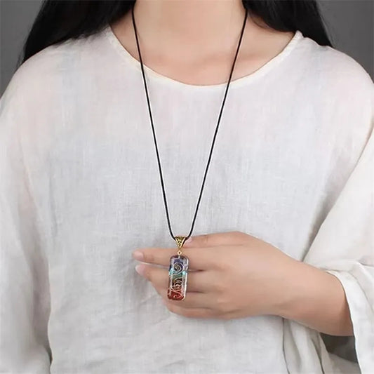 Retro Reiki Healing Energy Crystal Pendant Natural Stone For Yoga Meditation Spiritual 7 Chakra Jewelry Necklace Amulet - YUTANI RETRO TECH