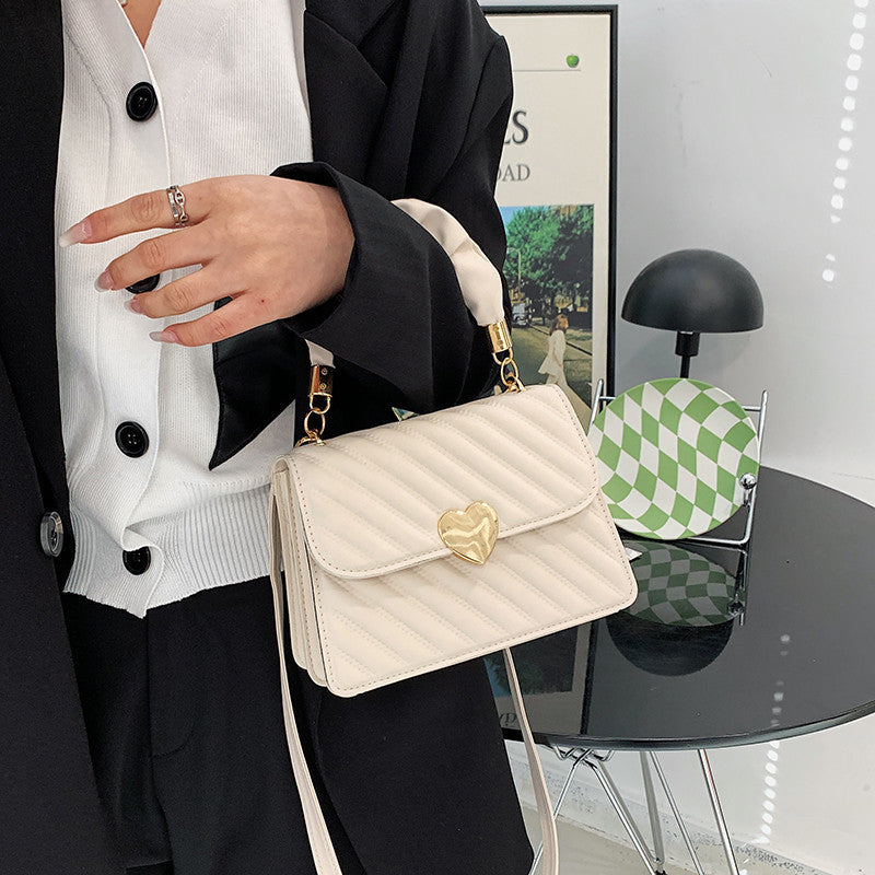 Women Handbags Fashion Chain Shoulder Bags With Love Metal Design - YUTANI RETRO TECH