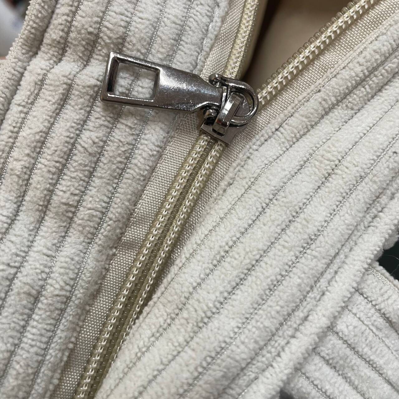 Simple Corduroy Commuter Shoulder Bag Female New Large Capacity Student Commuting To Class Messenger Bag Texture Female Bag - YUTANI RETRO TECH