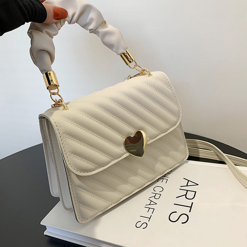 Women Handbags Fashion Chain Shoulder Bags With Love Metal Design - YUTANI RETRO TECH