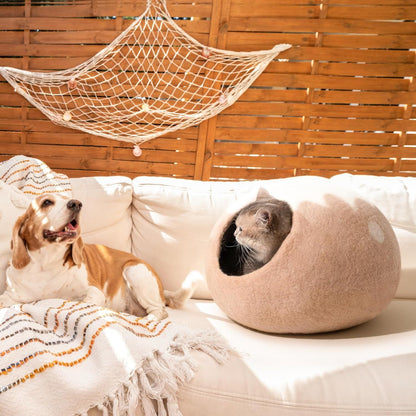 MEWOOFUN Handmade Wool Cat Cave Bed - Natural Felt Hideaway House For Indoor Cats & Kittens, Breathable Warm Pet Bed Grey, Medium - YUTANI RETRO TECH